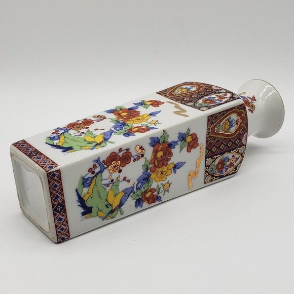 Japanese Vintage Imari Porcelain Enameled Bird Floral Square Shaped Vase or Jar - Picture 4 of 17
